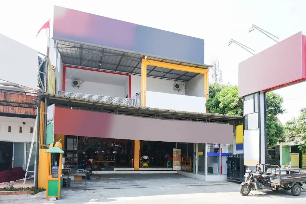 Чиребон: Airy Eco Syariah Stasiun Cirebon Inspeksi 7