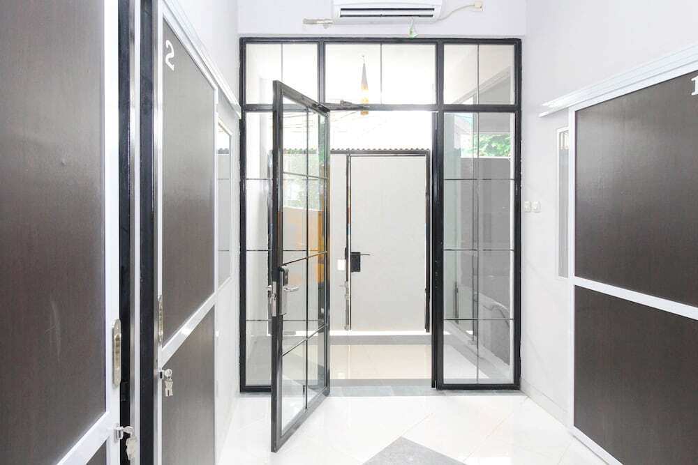 Джакарта: Airy Eco Syariah Benhil Mesjid Empat 5 Jakarta