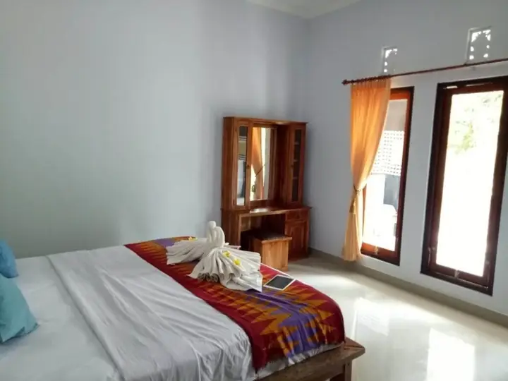 Пенида: Bintang Hostel