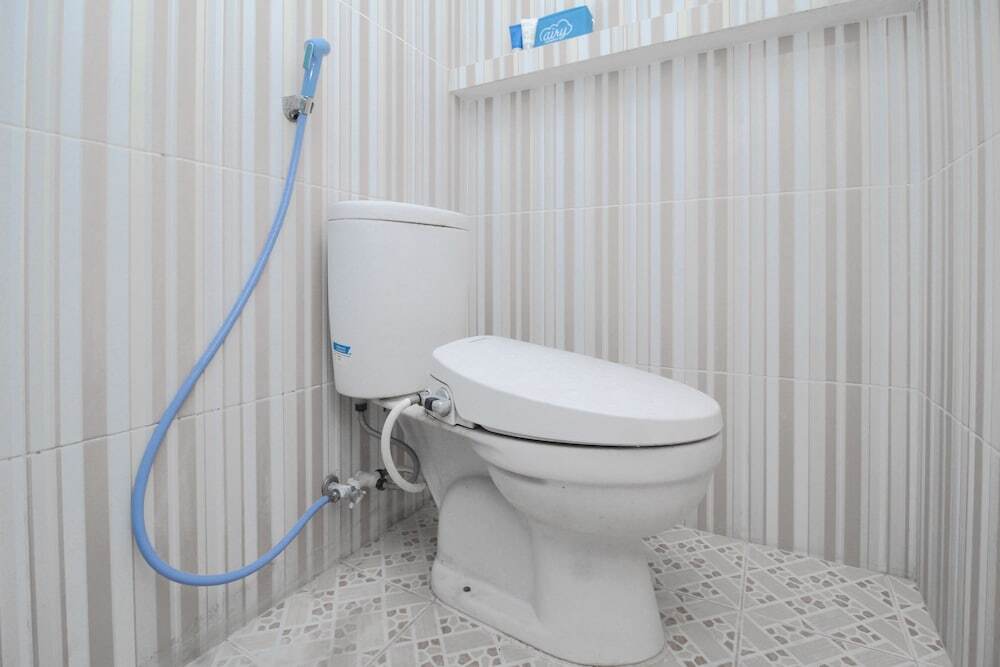 Джакарта: Airy Eco Syariah Cengkareng Taman Kosambi Barat C15 Jakarta