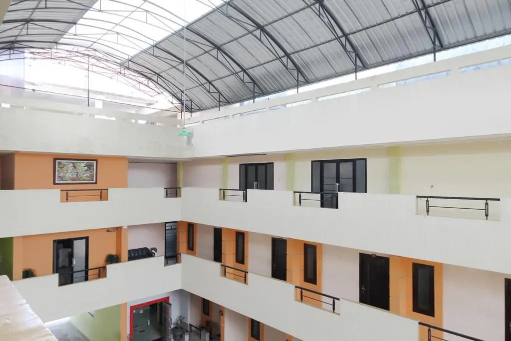 Паре-Паре: Airy Soreang Manungke 121 Parepare