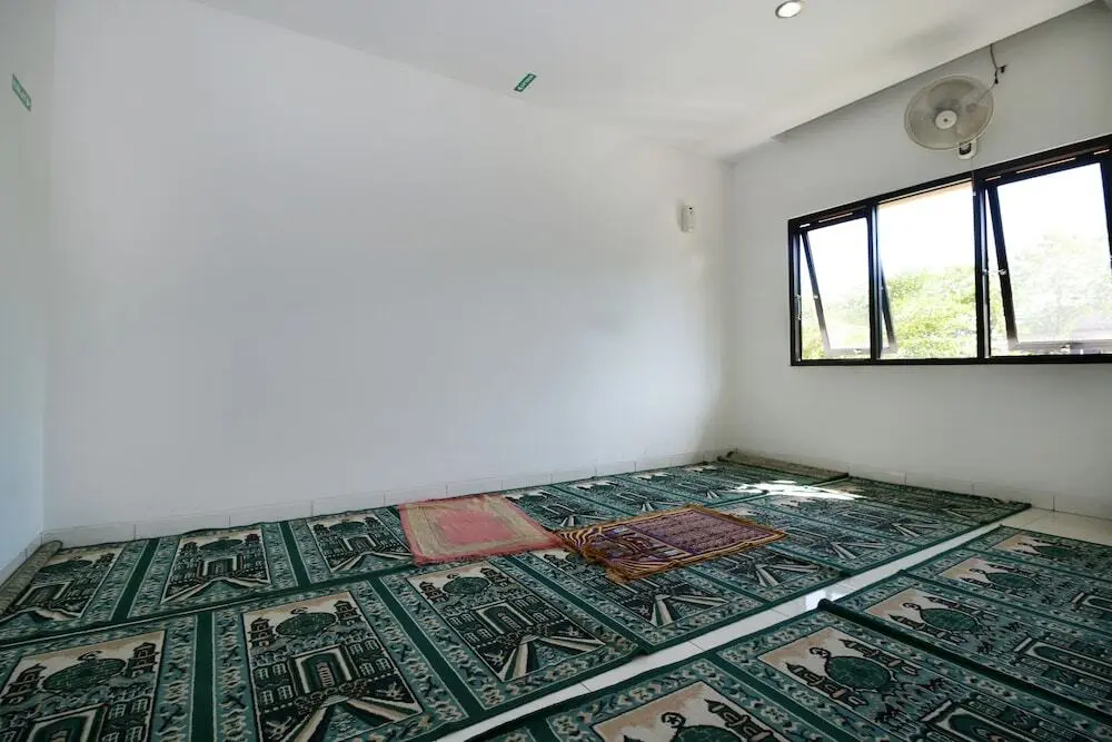 Картасура: Airy Syariah Kartasura Garuda Mas Solo