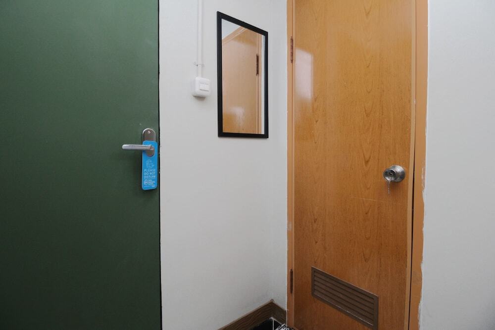 Джакарта: Airy Eco Tanjung Duren Timur Raya 23 Jakarta