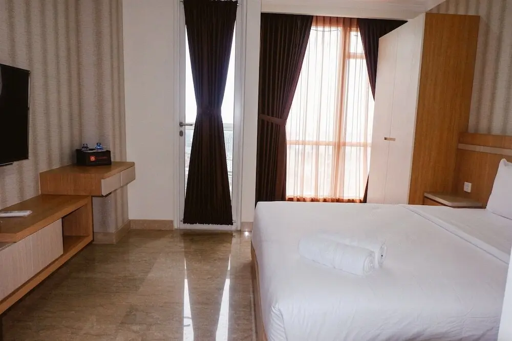 Джакарта: Modern Studio Menteng Park Apartment