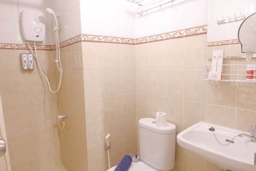 Джакарта: Port View Green Bay Apartment Pluit