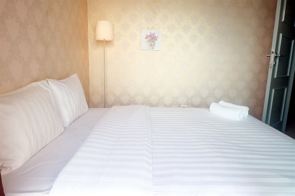 Джакарта: Penthouse Level Apartment At Mall Of Indonesia (MOI) Gading