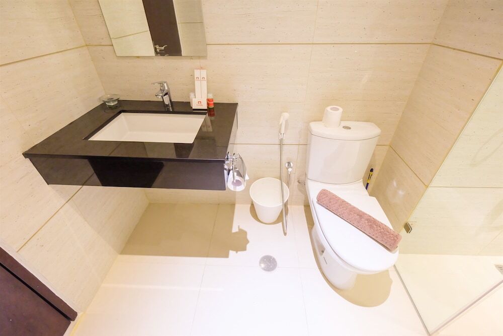 Южный Тангеранг: Spacious Brooklyn Apartment near Alam Sutera