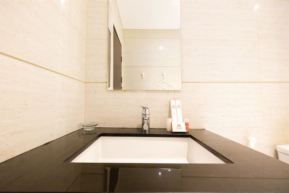 Южный Тангеранг: Spacious Brooklyn Apartment near Alam Sutera