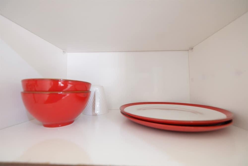 Джакарта: Comfy Studio Apartment @ Green Pramuka City