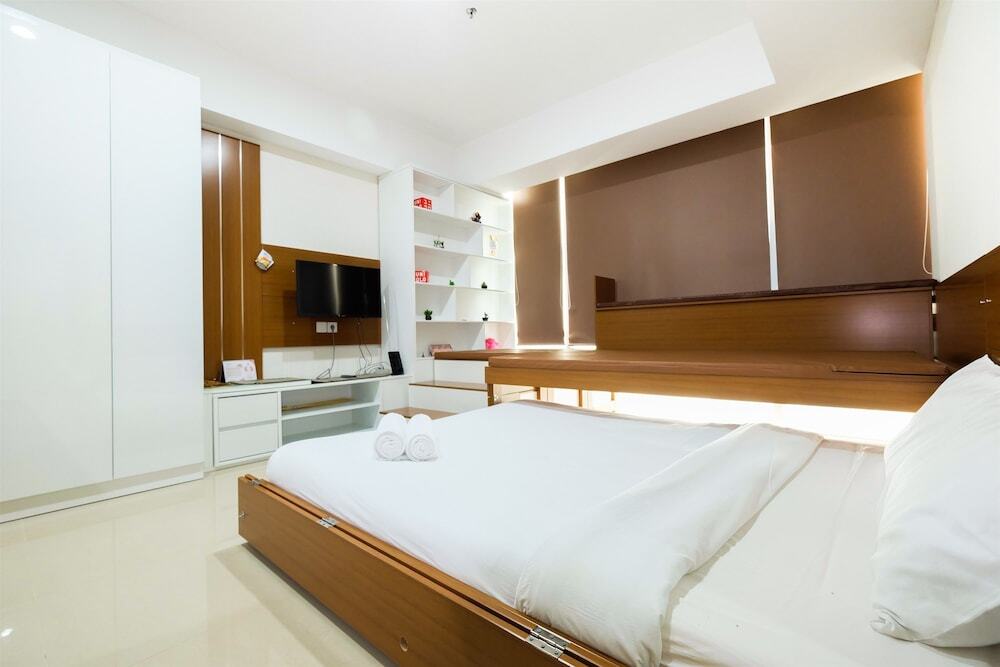 Тангеранг: Futuristic Studio U-Residence Apartment