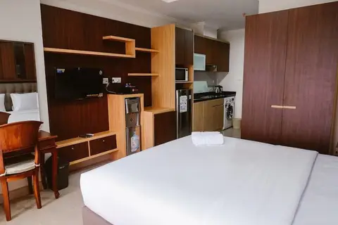 Studio At Menteng Park Apartment With City View — фото 1