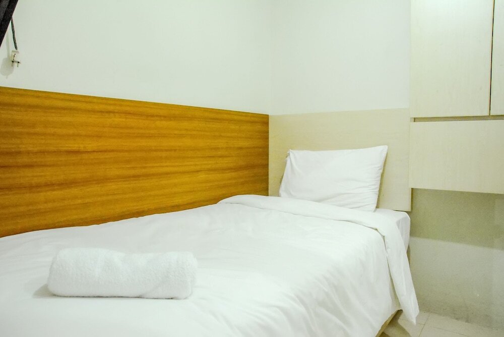 Джакарта: Best Price Kalibata City Apartment