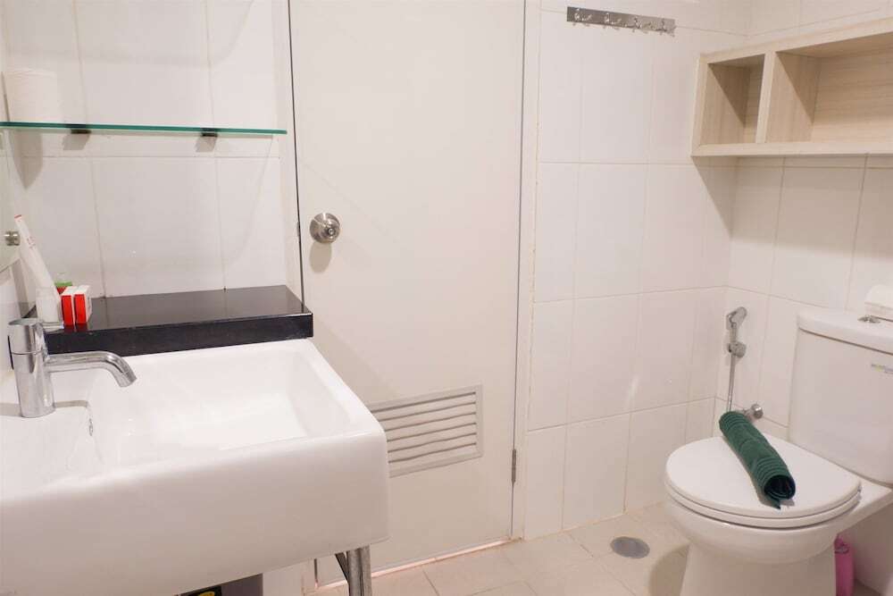 Джакарта: Strategic Location Westmark Apartment near Taman Anggrek