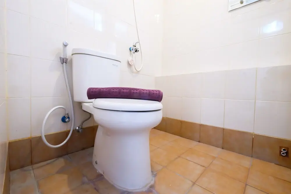 Джакарта: Bassura City Apartment with Mall Access