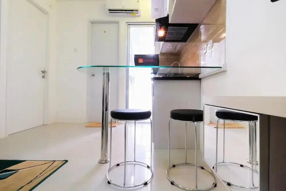 Джакарта: Bassura City Apartment with Mall Access