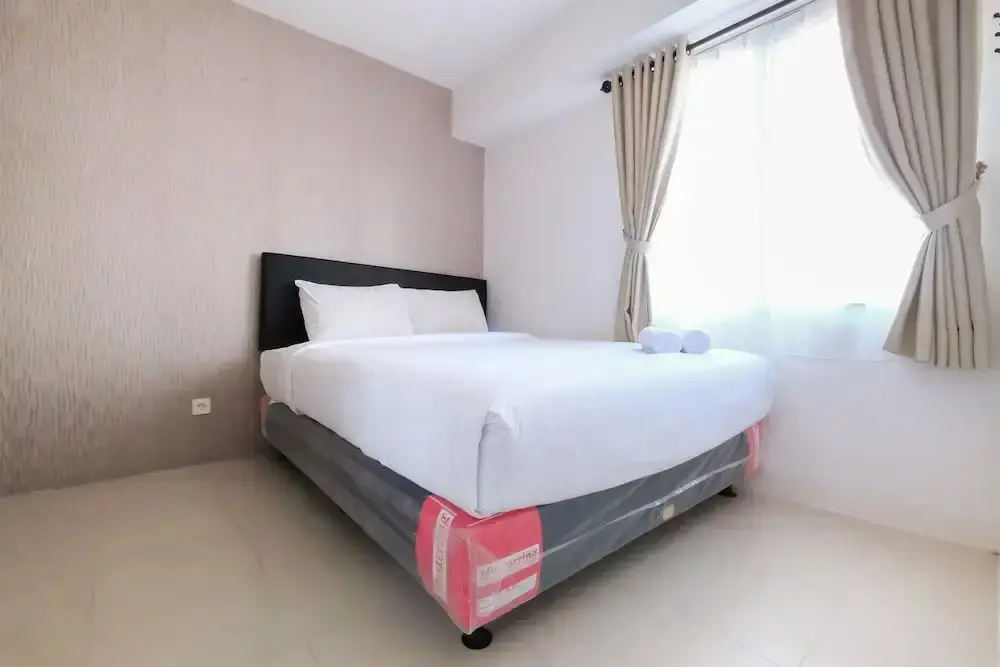 Джакарта: Bassura City Apartment with Mall Access