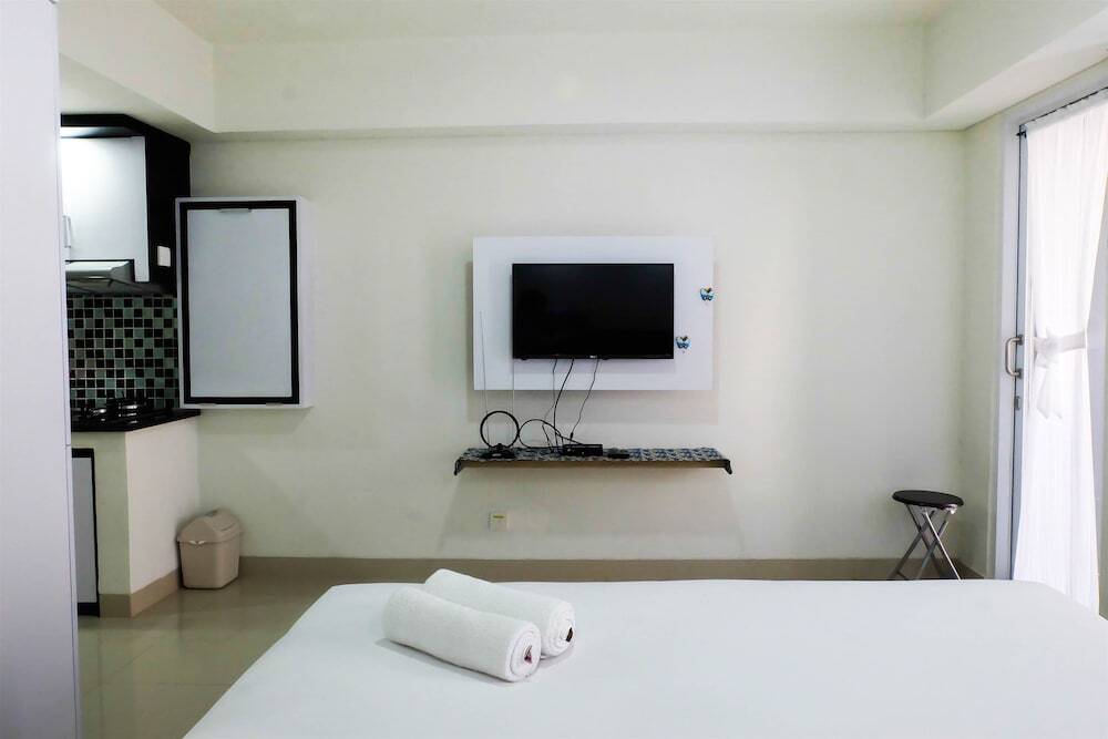 Джакарта: Suite Studio Room near Pancoran and MT Haryono