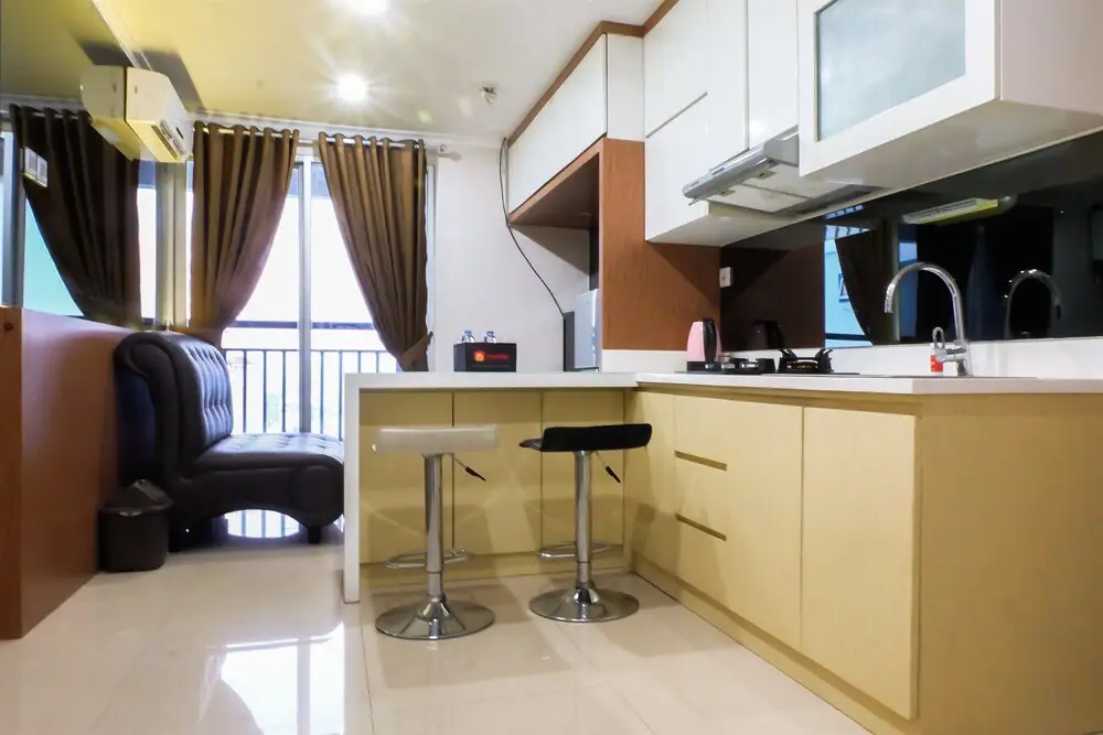 Джакарта: Prime Location At Gajahmada Green Central City Apartment