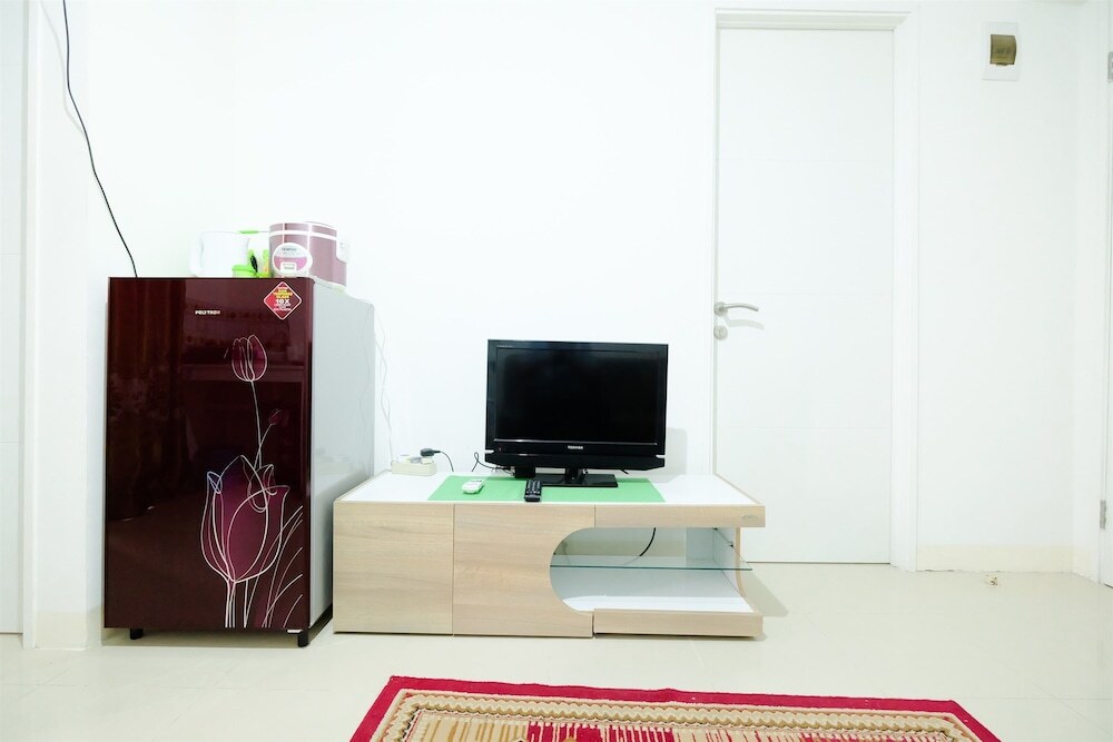 Джакарта: Best Price Family Apartment At Bassura City