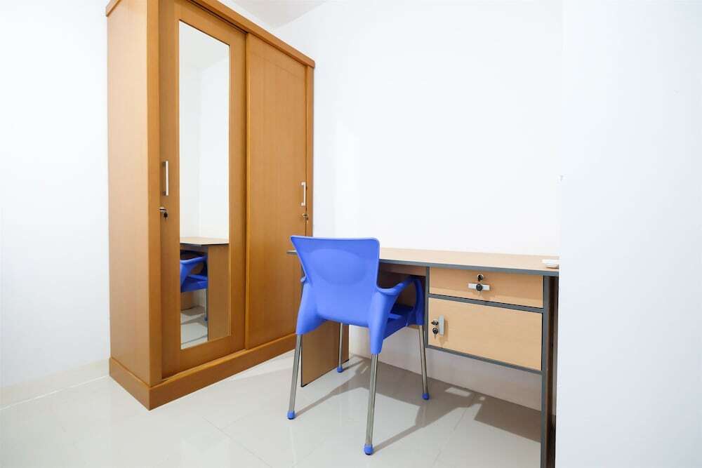 Джакарта: Best Price Family Apartment At Bassura City
