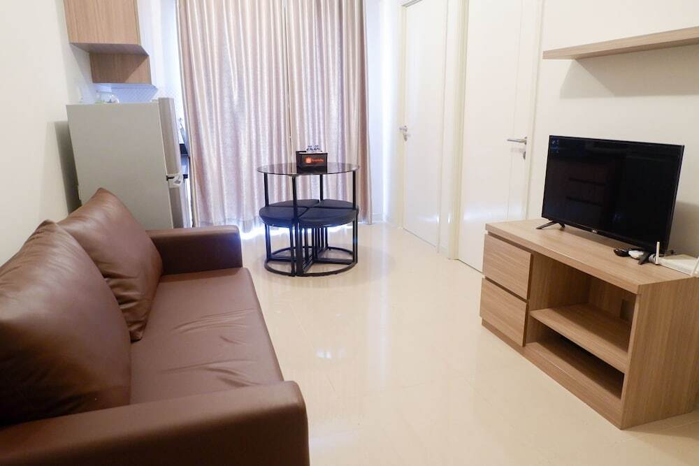 Джакарта: Apartment Madison Near Central Park With City View