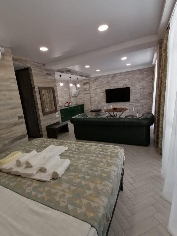 Сочи: Апартаменты Holiday and Business Apartments
