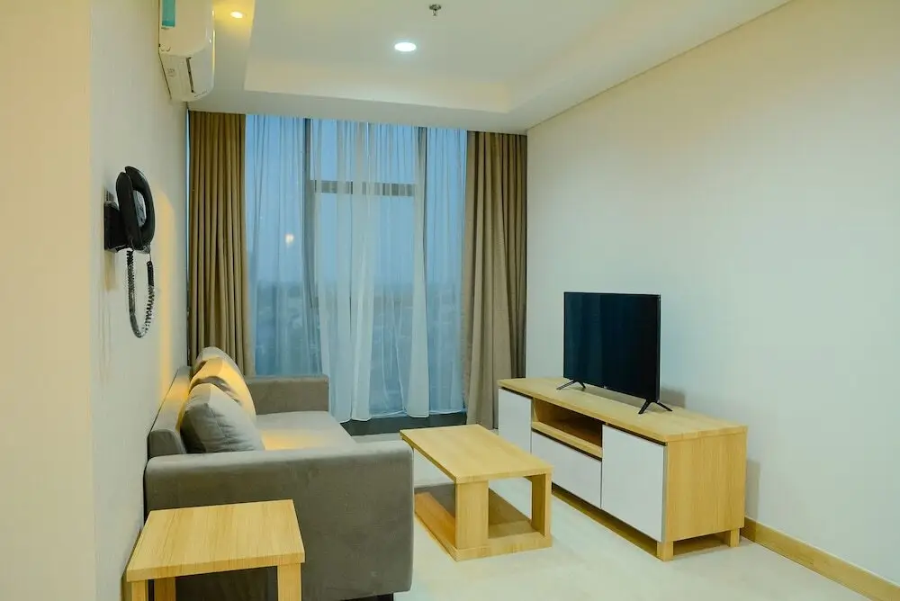 Джакарта: The 11Th Floor Lavenue Apartment
