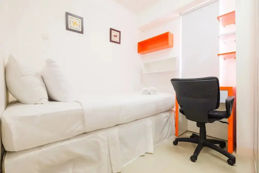 Джакарта: City View Bassura City Apartment