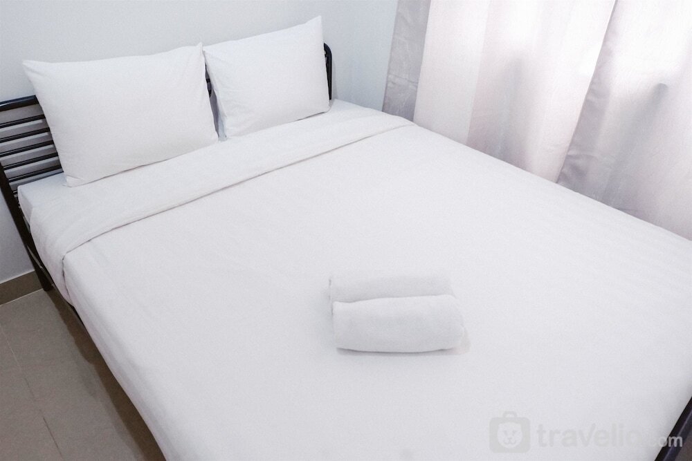 Джакарта: New Furnished Royal Olive Apartment