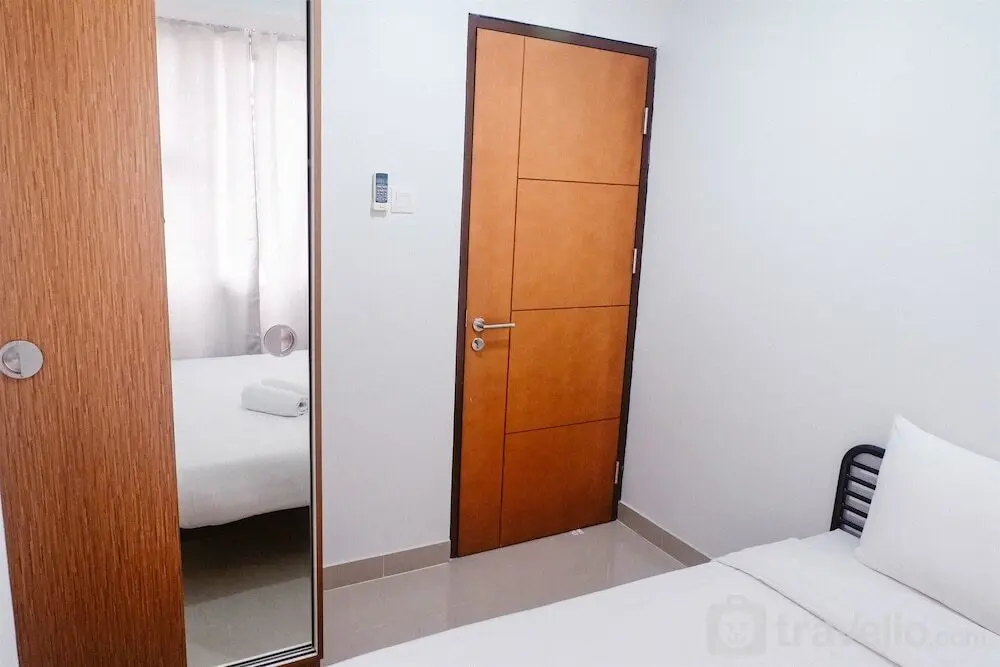 Джакарта: New Furnished Royal Olive Apartment