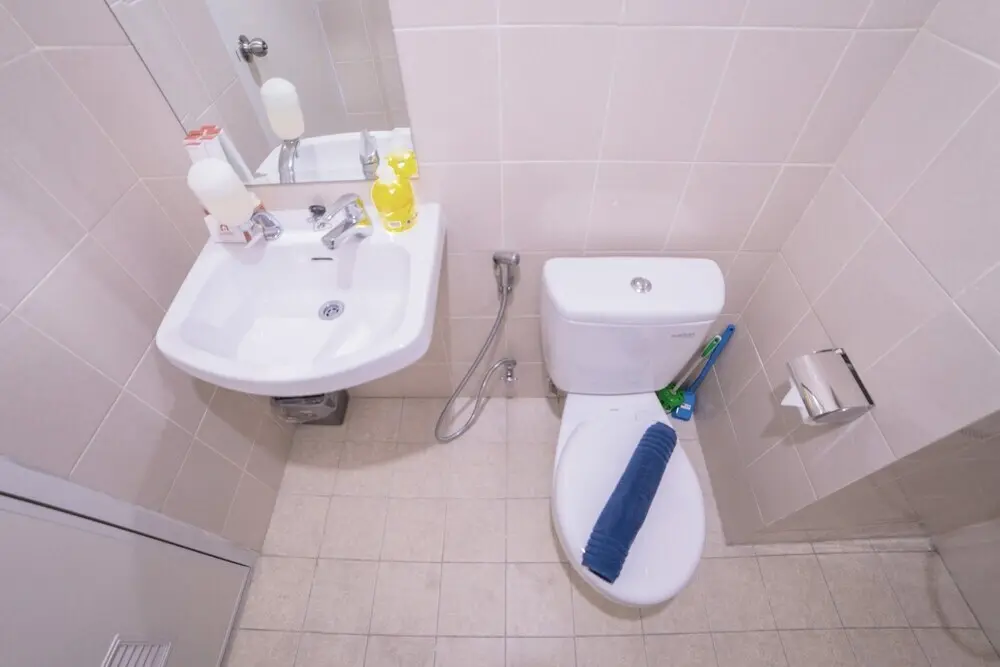 Бандунг: Cozy Apartment at Parahyangan Residence with Direct Access to Swimming Pool