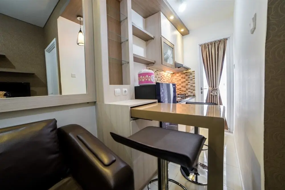 Бандунг: Serene & Cozy Apartment at Parahyangan Residences
