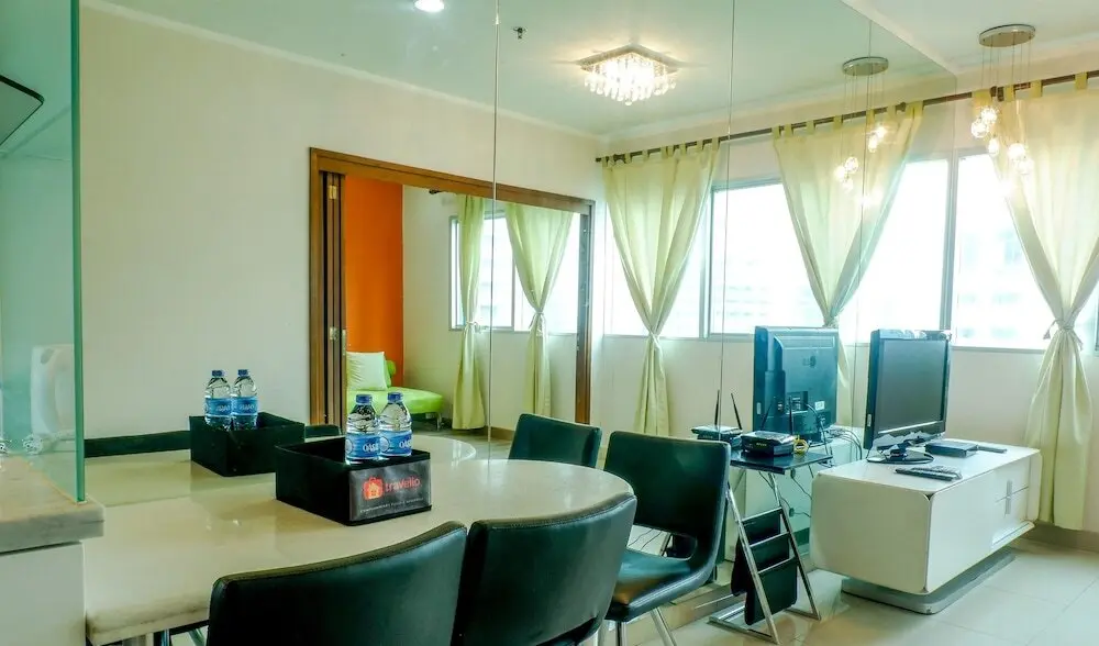 Джакарта: Prime Location Apartment @ Sahid Sudirman Residence