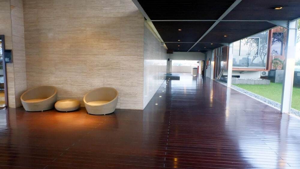 Джакарта: Kemang Mansion Premium Apartment