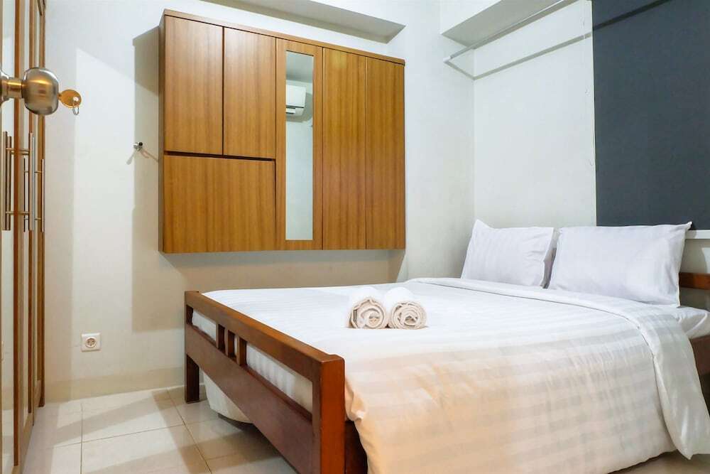 Джакарта: Kalibata City Apartment Right Next To Mall And Supermarket