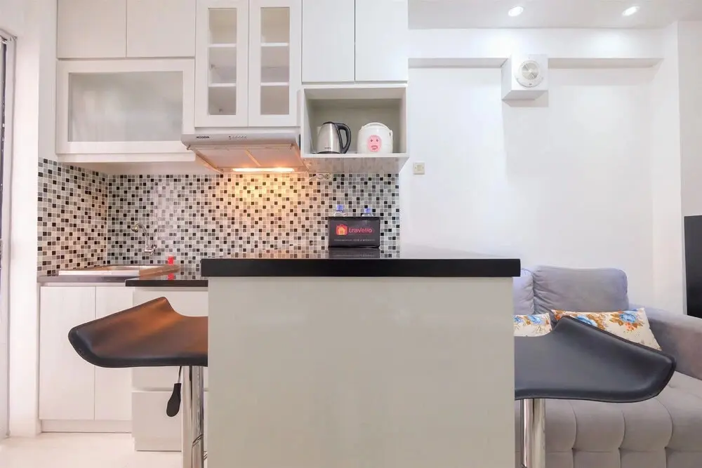 Джакарта: Minimalist Bassura Apartment Direct Access to Bassura City Mall