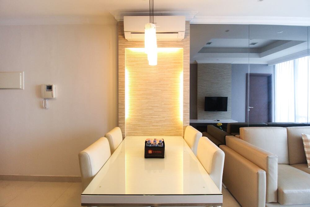 Джакарта: Denpasar Residence Apartment with Direct Access to Mall Kuningan City