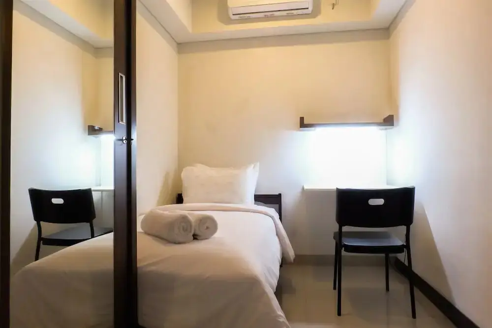 Джакарта: Best Location The H Residence Apartment