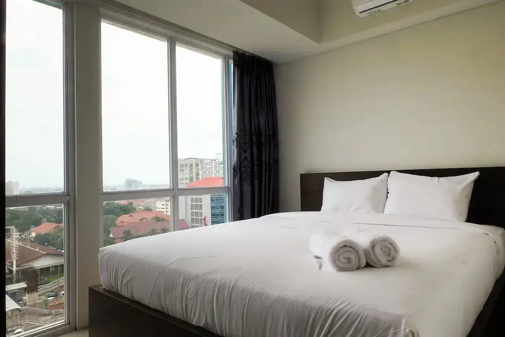 Джакарта: Best Location The H Residence Apartment
