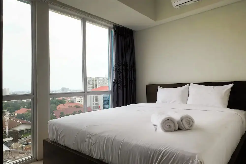 Джакарта: Best Location The H Residence Apartment