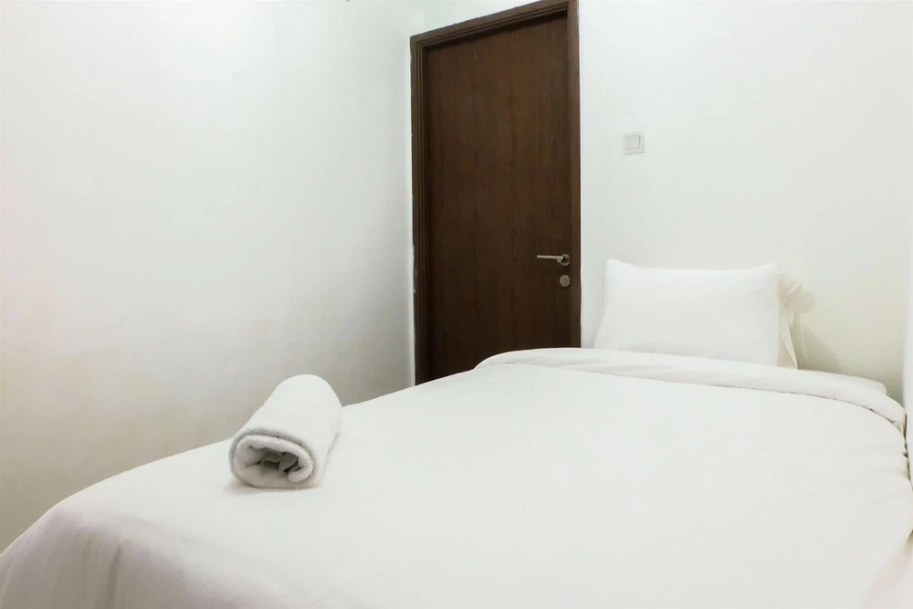 Джакарта: Compact Northland Apartment Near Ancol