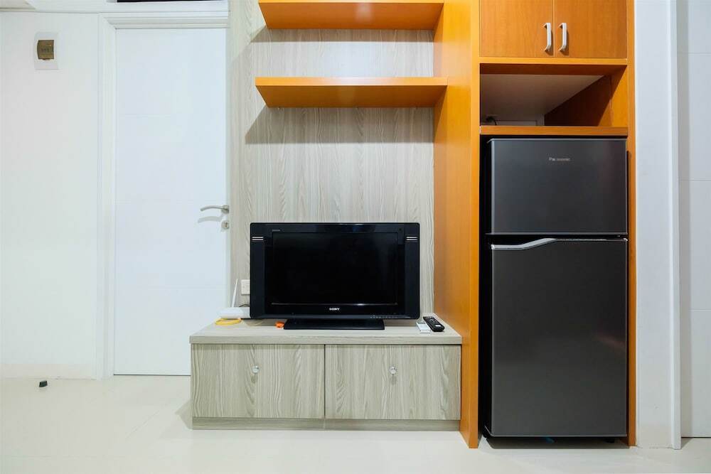 Relax and Enjoy in a Comfy Bassura City Apartment — фото 1