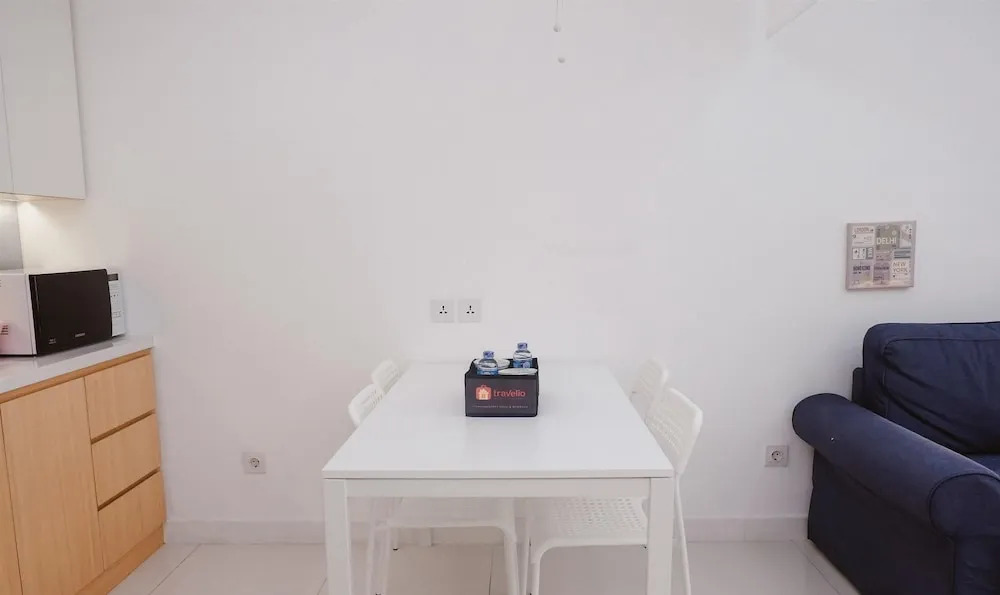 Джакарта: Spacious Apartment at One Park Residence Gandaria