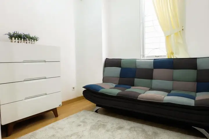 Джакарта: Spacious & Clean Bassura Apartment