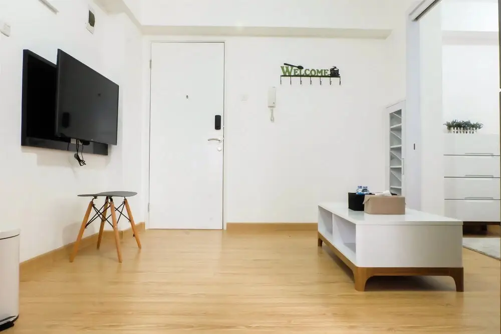 Джакарта: Spacious & Clean Bassura Apartment