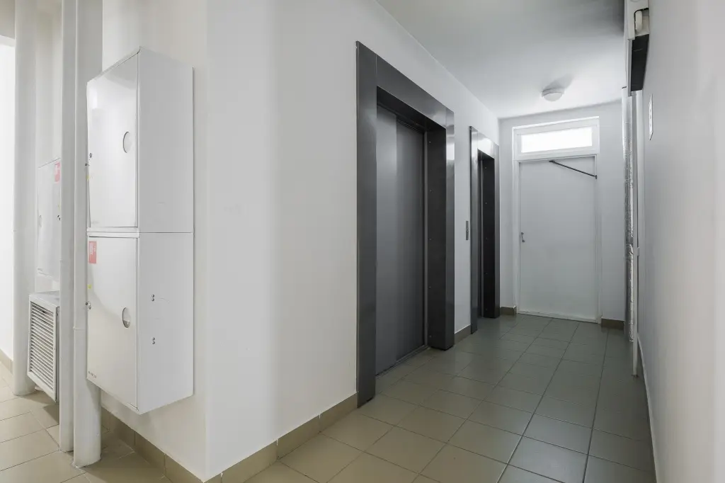 Новосибирск: Home Apartments (Хоум Апартментс) на Фадеева