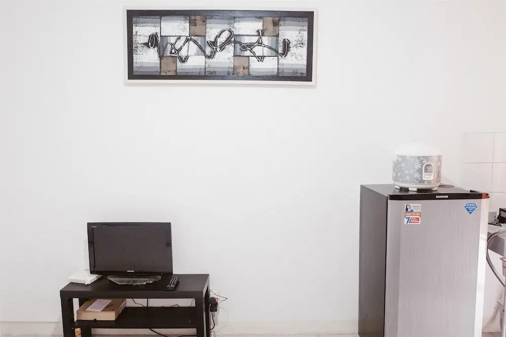 Джакарта: Comfort Stay Studio Room @ Green Palace Kalibata Apartment