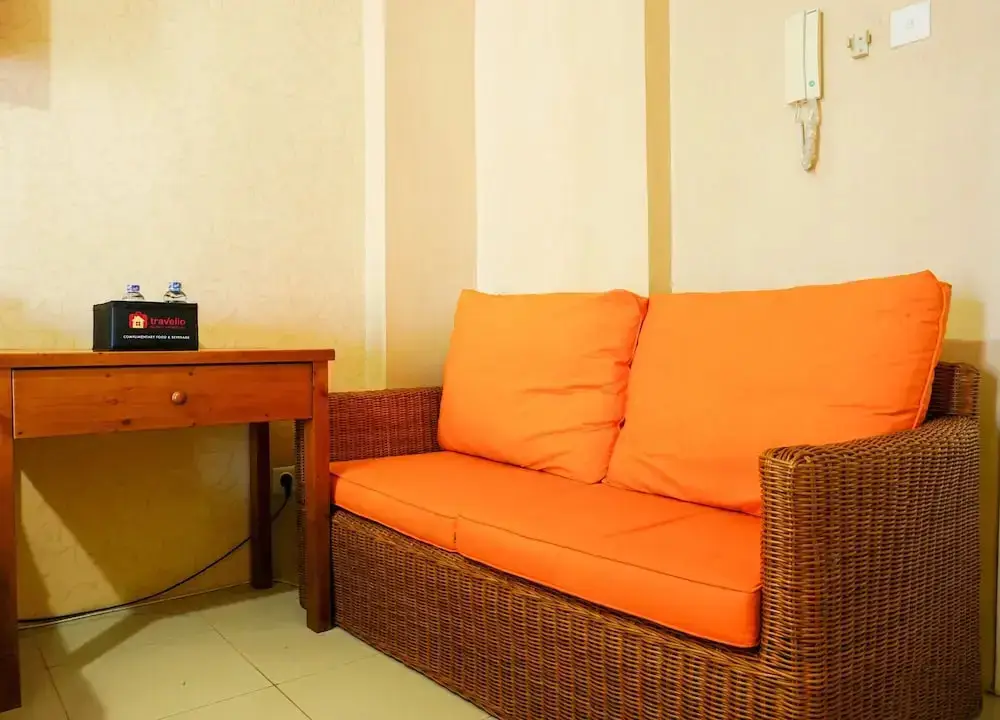 Джакарта: Comfort Stay Studio Room @ Green Palace Kalibata Apartment
