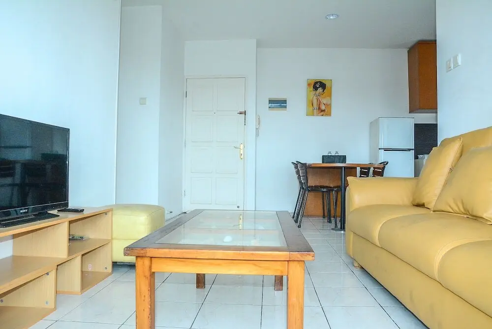 Джакарта: Awesome In Puri Garden Apartment Near Lippo Mall Puri