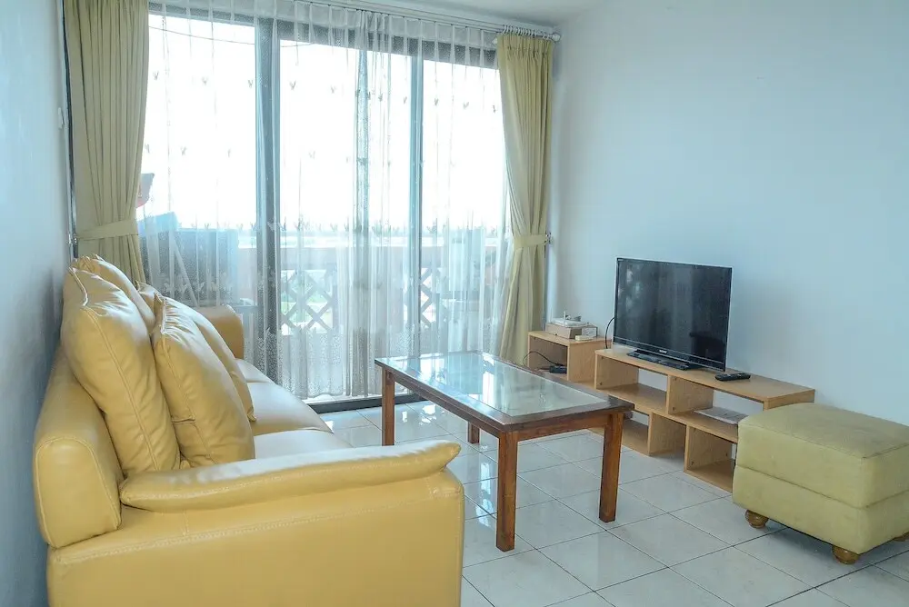 Джакарта: Awesome In Puri Garden Apartment Near Lippo Mall Puri